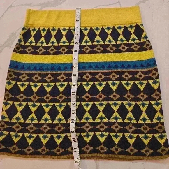 Chelsea & Violet Womens Sweater Knit Mini Skirt Size medium - Picture 6 of 8